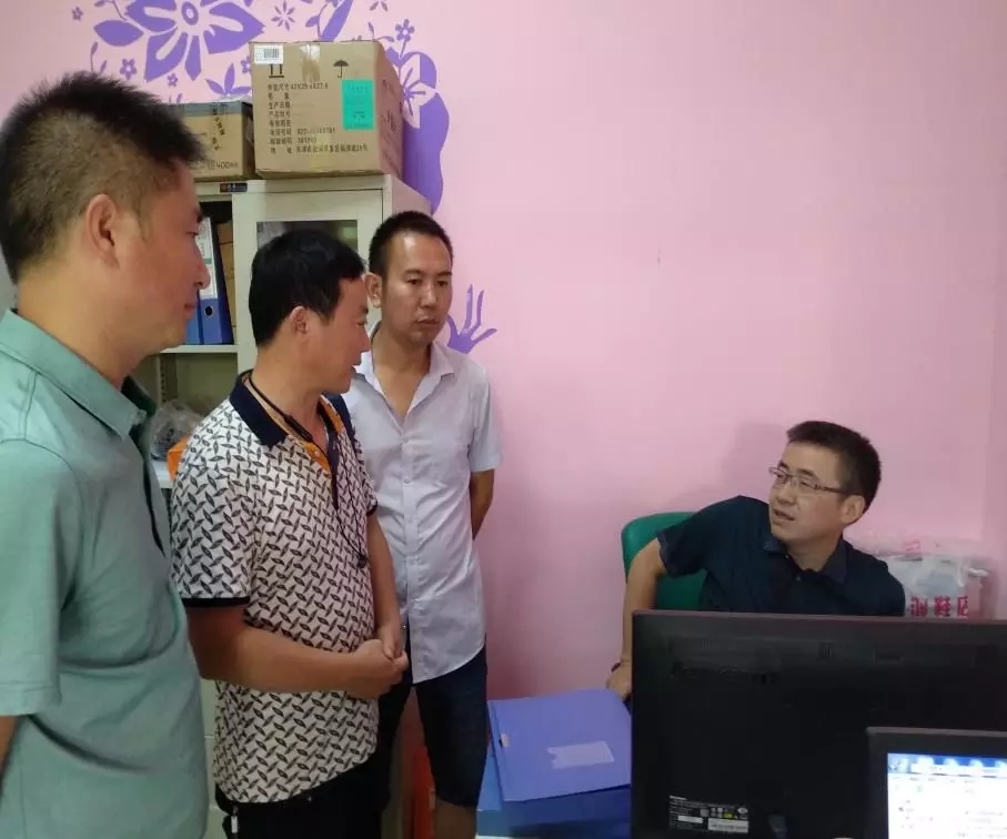 铜仁市开展妇幼健康工作暨危重孕产妇和新生儿救治工作督导