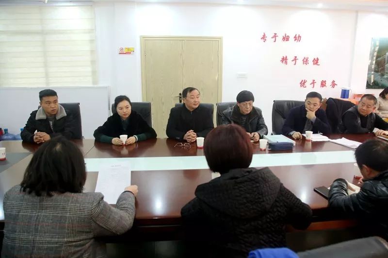 铜仁市公共资源交易中心专家组一行人深入我院开展工程竣工验收工作