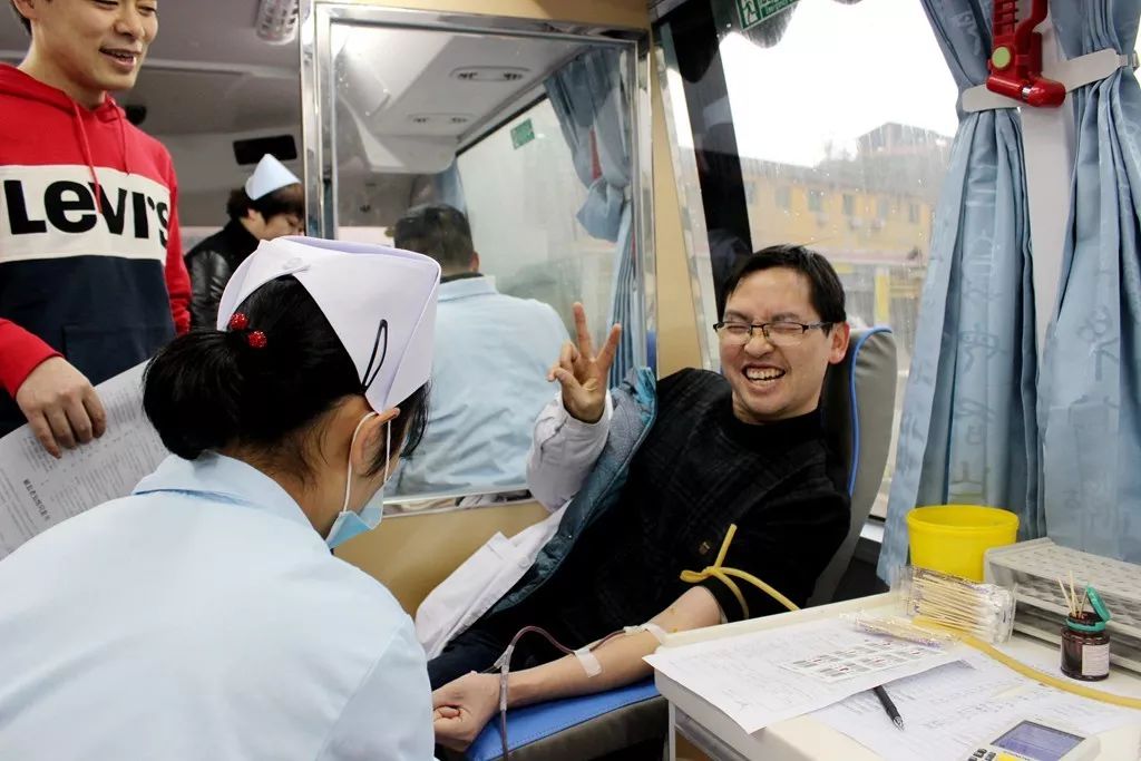 我院积极参与无偿献血——送给生命的新春礼物