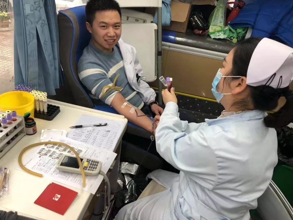 我院积极参与无偿献血——送给生命的新春礼物