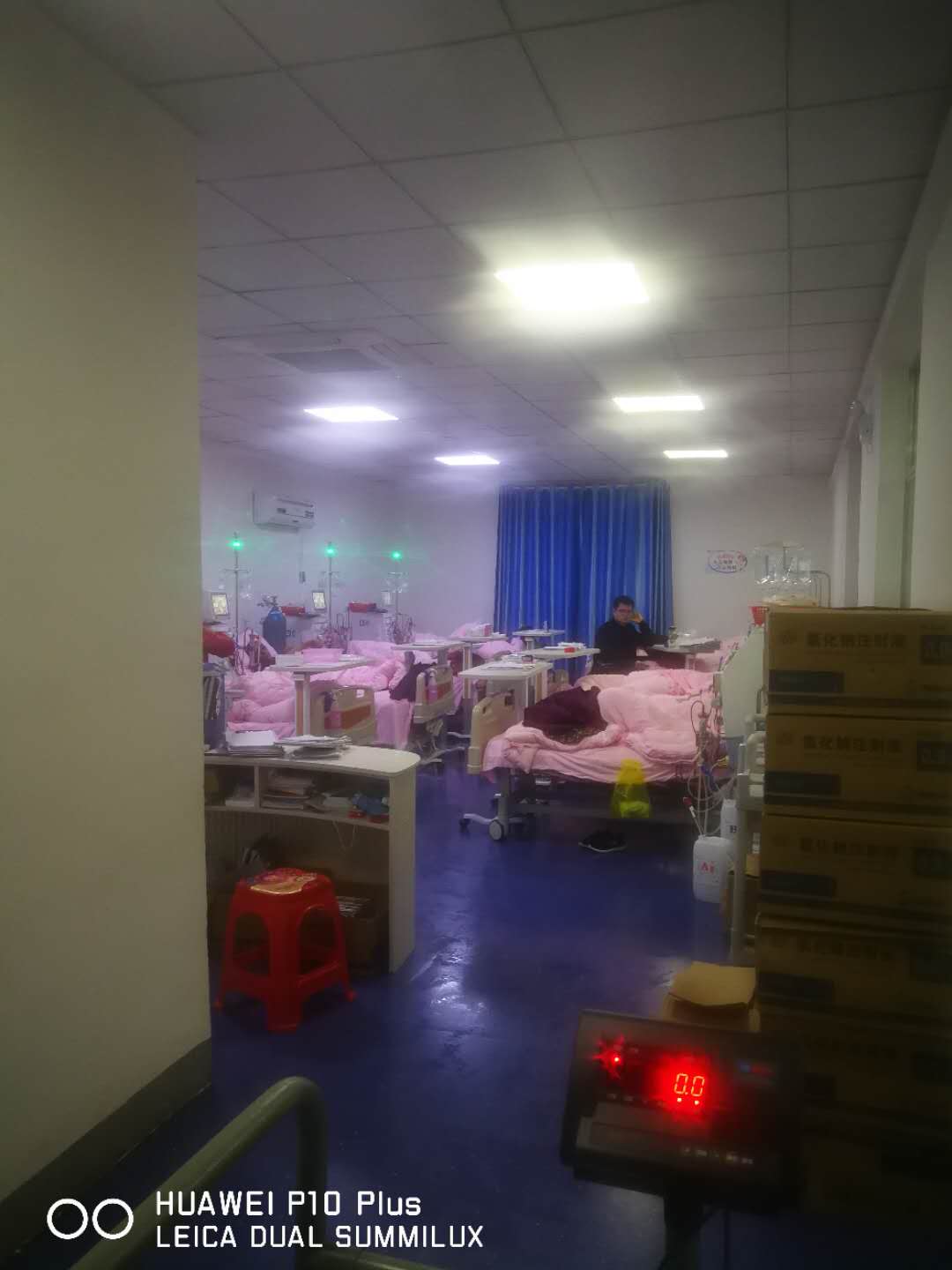 我院血透室紧急救治19名透析患者