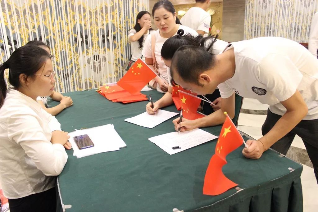 中共铜仁市妇幼保健院总支部委员会“不忘初心、牢记使命，爱党爱国爱岗”主题演讲比赛总决赛圆满成功