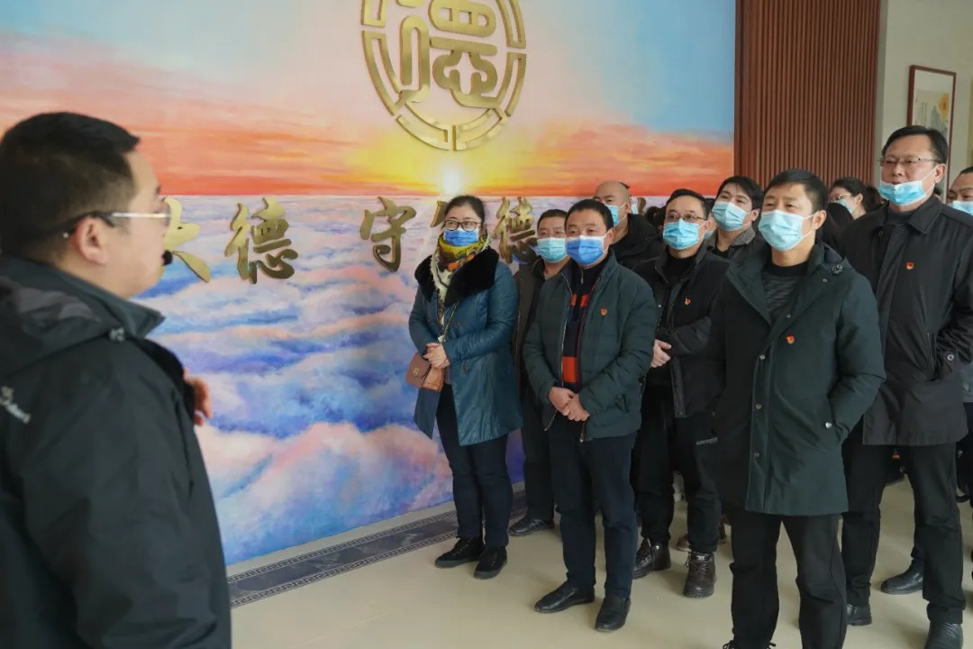 铜仁市妇幼保健院党总支赴市党风廉政教育基地开展警示教育