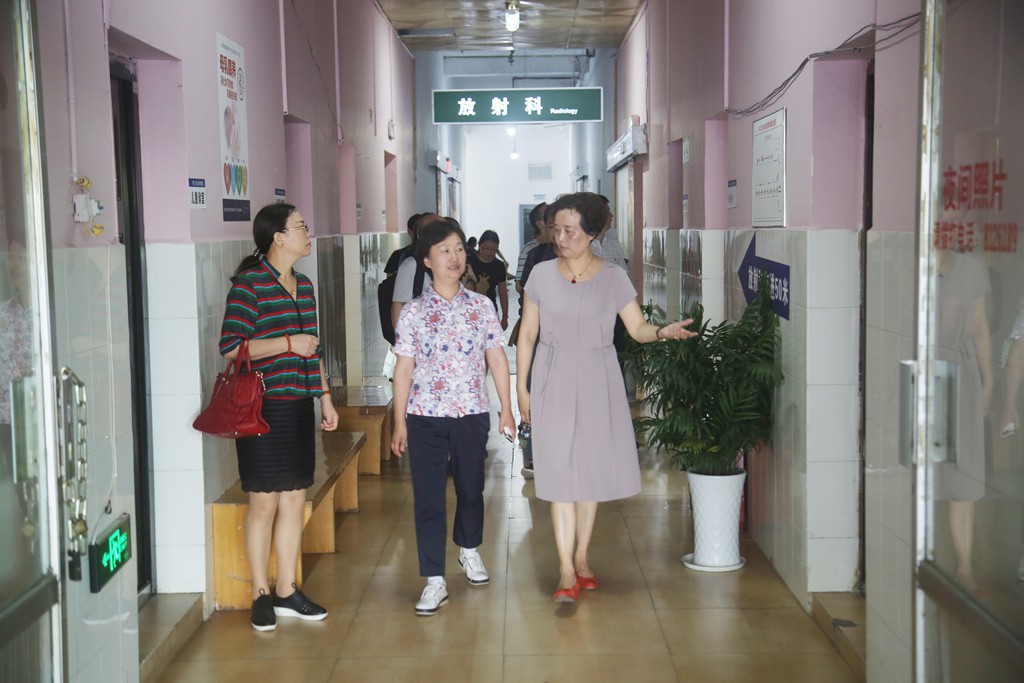 苏州市立医院党委书记黄敏率专家组深入我院开展对口帮扶工作