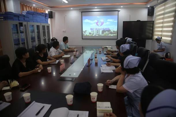 铜仁市职业技术学院与我院召开实习生座谈交流会