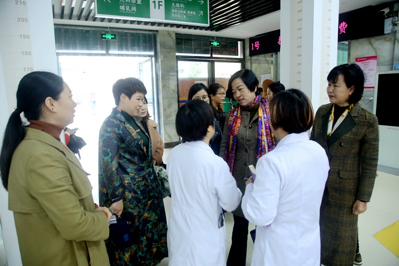 省妇儿工委一行深入我院调研指导0-3岁“苗圃工程”儿童早期综合发展工作