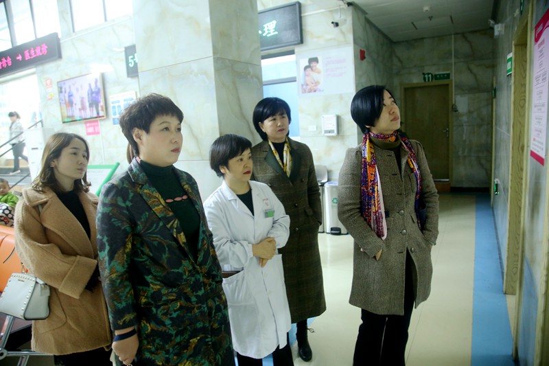 省妇儿工委一行深入我院调研指导0-3岁“苗圃工程”儿童早期综合发展工作