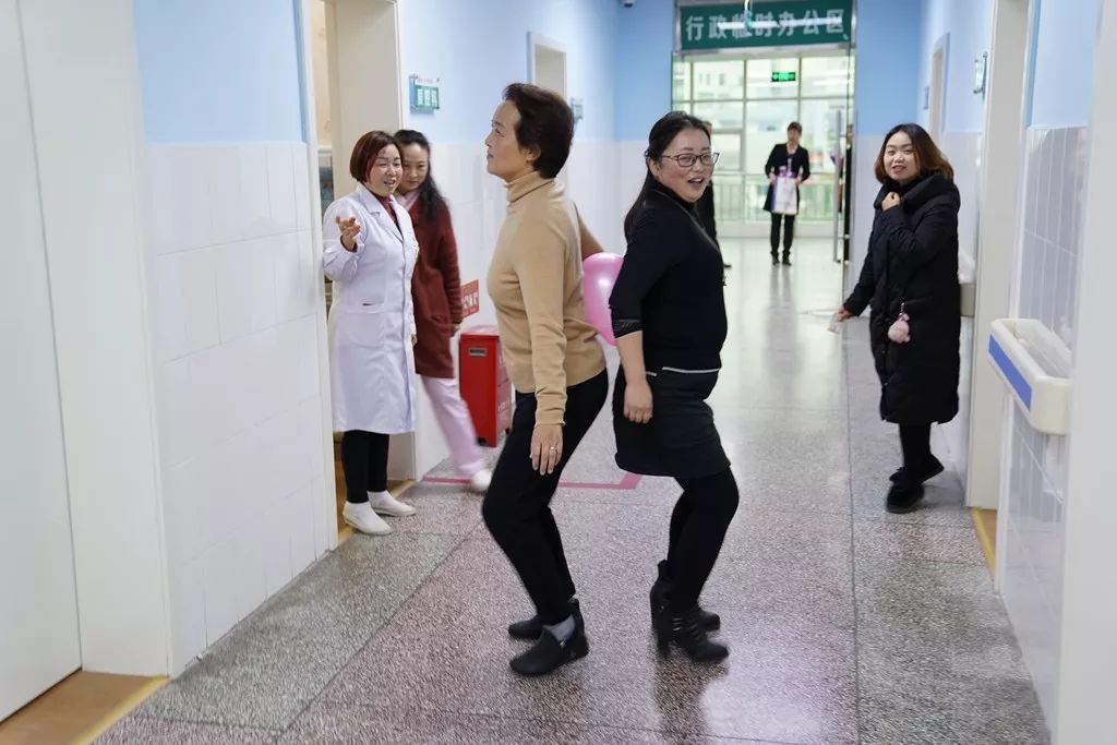 铜仁市妇幼保健院工会组织开展庆“三八”妇女节趣味活动