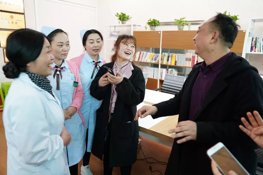铜仁市妇幼保健院工会组织开展庆“三八”妇女节趣味活动