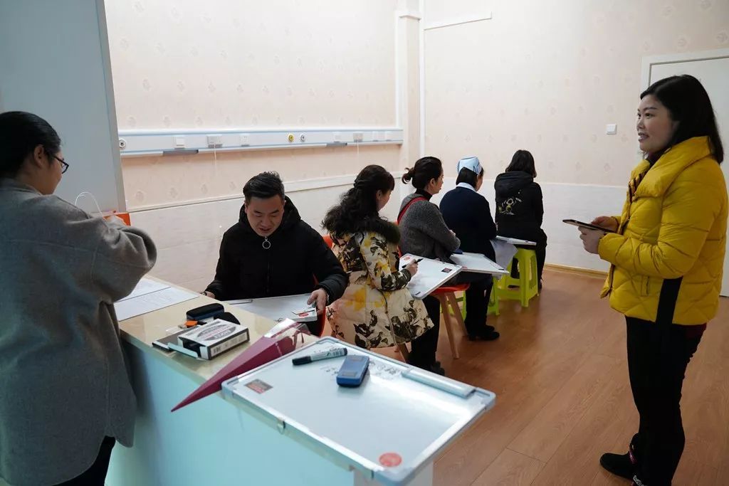 铜仁市妇幼保健院工会组织开展庆“三八”妇女节趣味活动