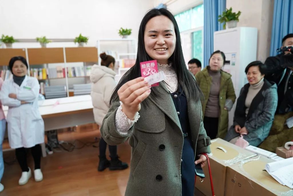 铜仁市妇幼保健院工会组织开展庆“三八”妇女节趣味活动