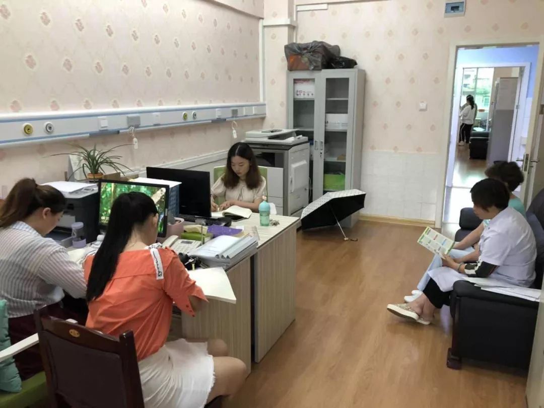 铜仁市妇幼保健院积极组织学习创建国家卫生城市基本知识并测评
