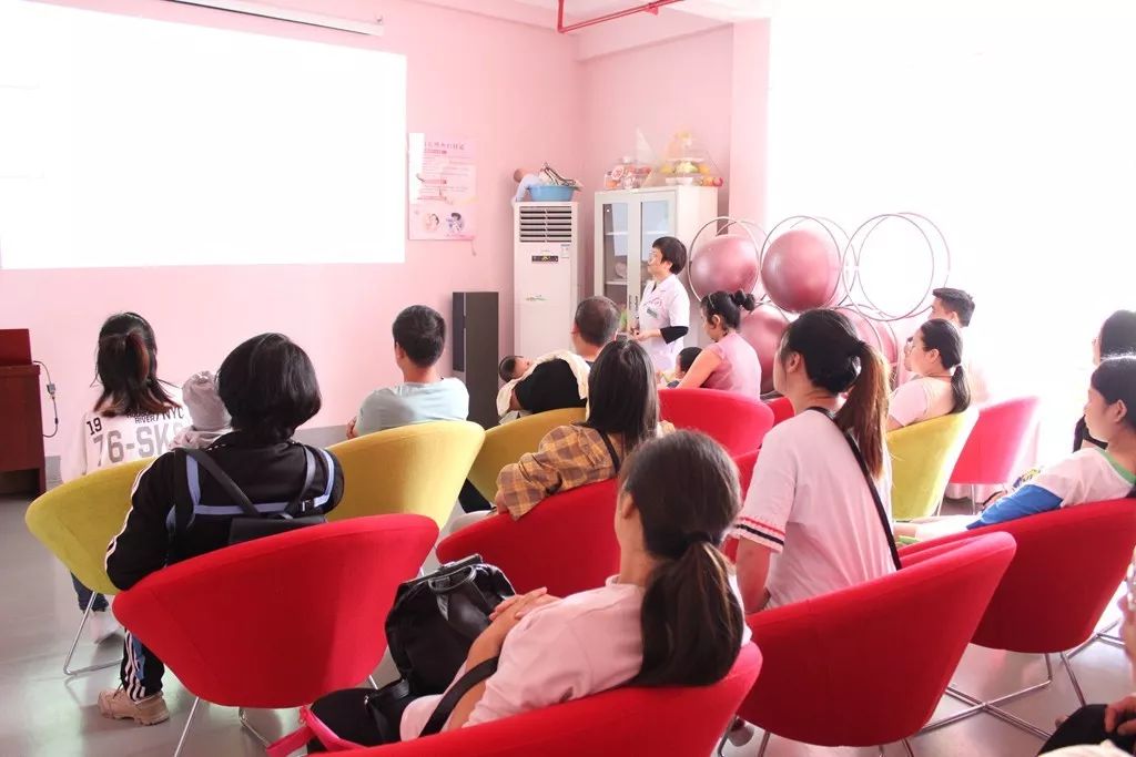 铜仁市妇幼保健院开展《预防儿童意外伤害》知识宣讲
