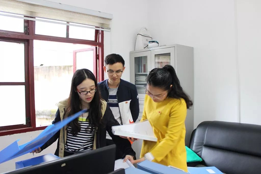 市委“不忘初心、牢记使命”主题教育第十八巡回指导组赴我院调研指导工作