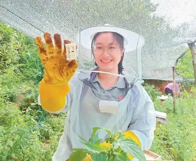 【民族团结一家亲】“七一勋章”获得者黄文秀：她用生命诠释最美青春丨总书记讲过的民族团结进步故事