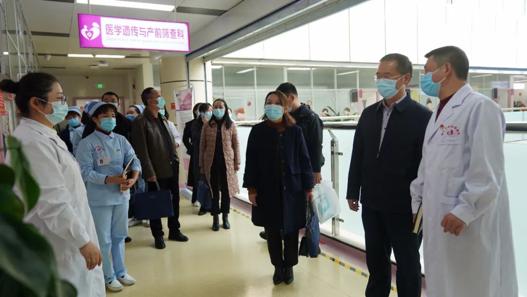 【新闻】贵州健康职业学院与铜仁市妇幼保健院“医校合作”现代学徒制座谈交流会顺利召开！