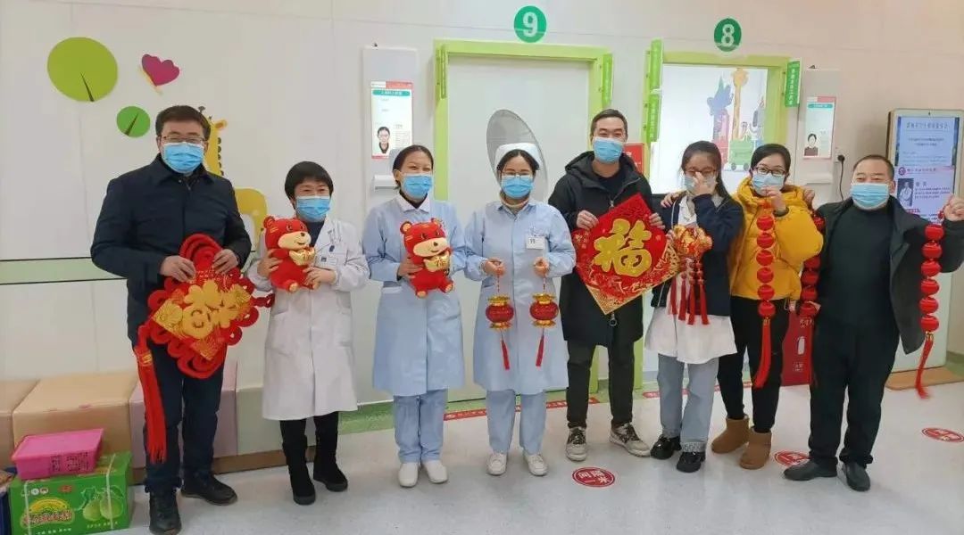 【新闻】铜仁市卫生健康局党组书记、局长熊明到我院开展春节慰问