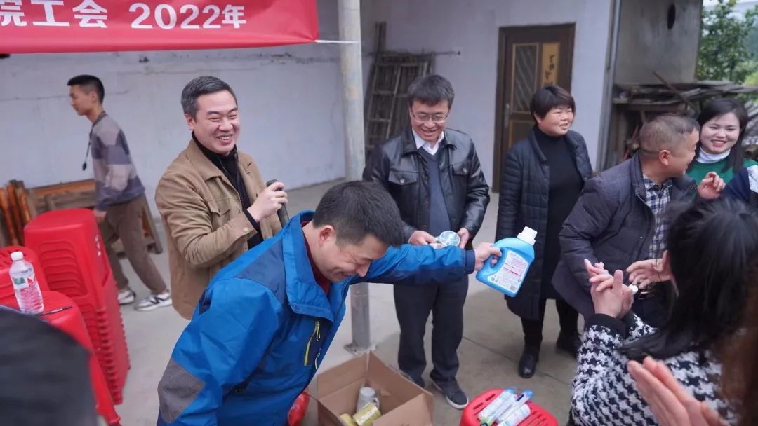 【新闻】铜仁市妇幼保健院工会组织开展庆“三八”国际妇女节户外趣味活动