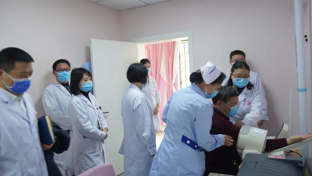 【新闻】铜仁市政协提案委主任蒙胜思一行莅临我院开展老干部就医工作调研