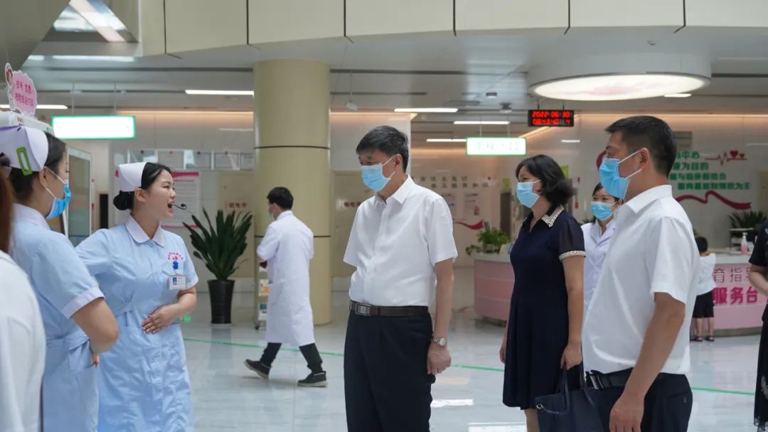 山海情深：东莞市妇幼保健院院长邓皓辉一行莅临我院帮扶指导！