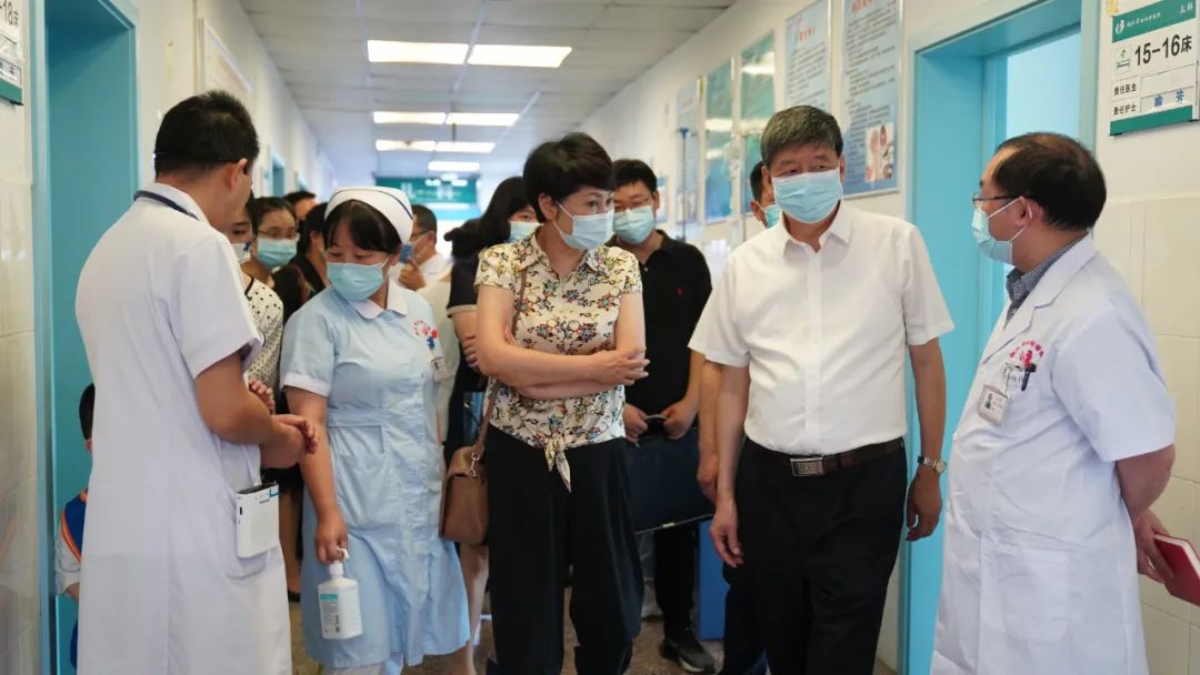 山海情深：东莞市妇幼保健院院长邓皓辉一行莅临我院帮扶指导！