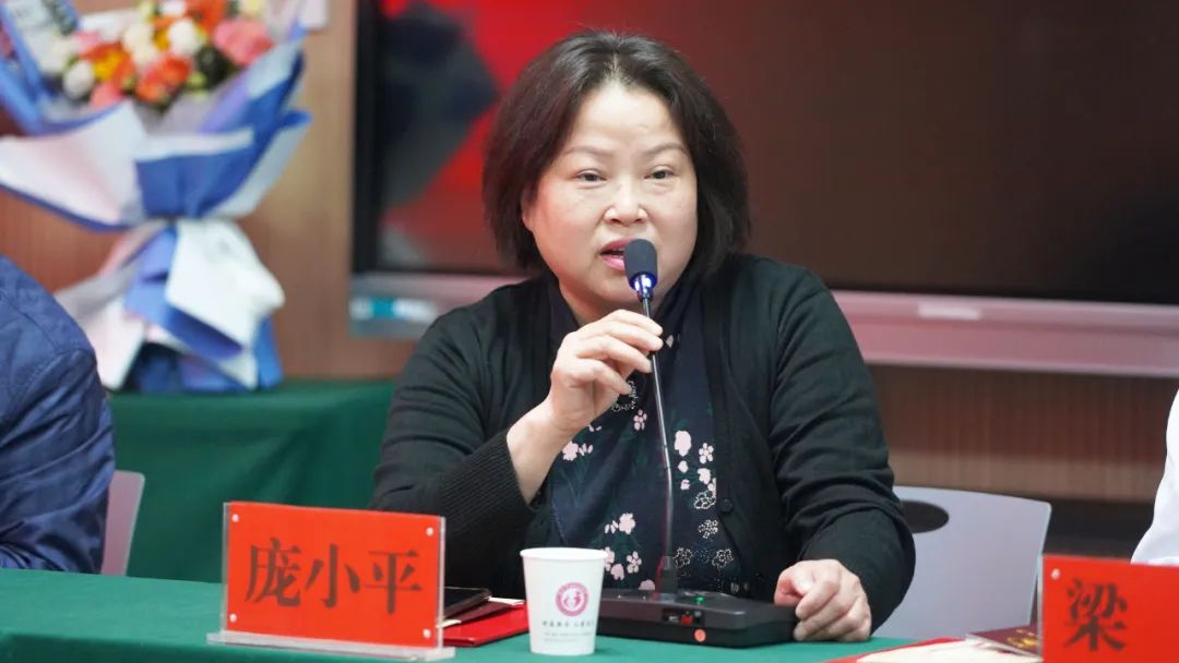 夕阳无限好，人间重晚晴——铜仁市妇幼保健院为退休同志举办荣退仪式
